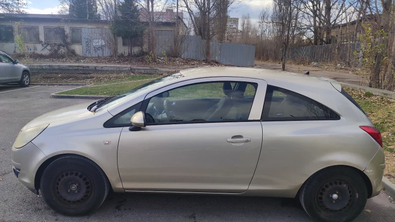 Opel Corsa D, снимка 4 - Автомобили и джипове - 48078719