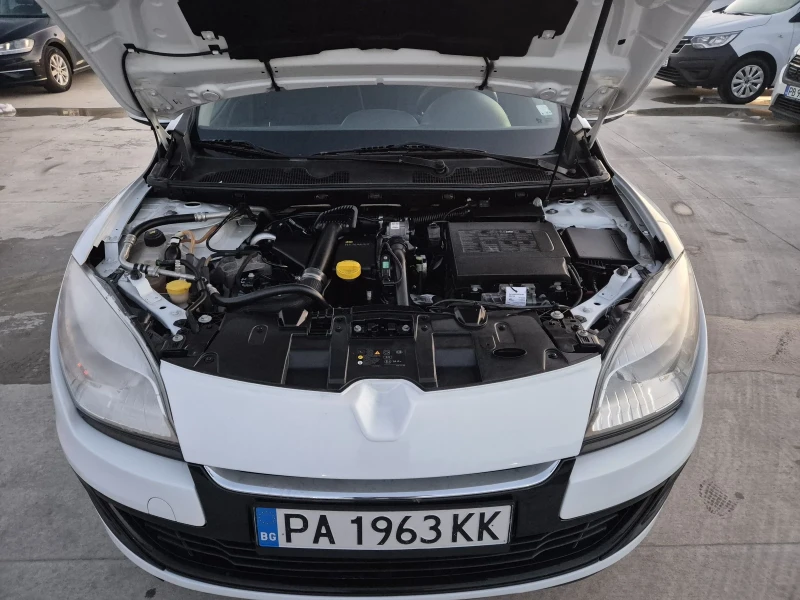 Renault Megane 1, 5 DCI-M/T-90кс, снимка 16 - Автомобили и джипове - 48707397