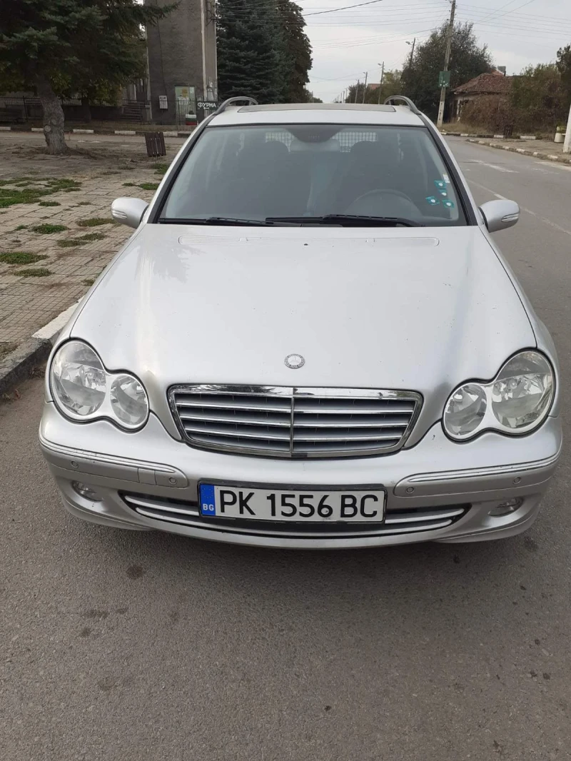 Mercedes-Benz C 200, снимка 3 - Автомобили и джипове - 48984354