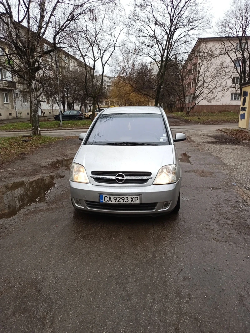 Opel Meriva 1.8 автоматик газ, снимка 7 - Автомобили и джипове - 49211202