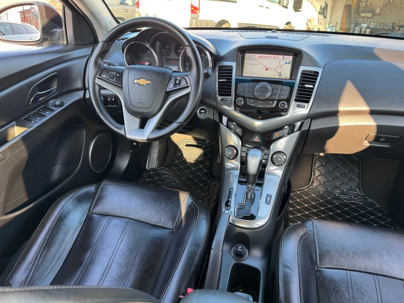 Chevrolet Cruze 2.0TDI-АВТОМАТ, снимка 11 - Автомобили и джипове - 49362101