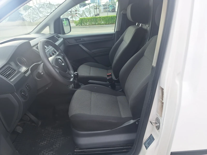 VW Caddy Тги 6 скорости Маххи Хладилен, снимка 13 - Автомобили и джипове - 50619874