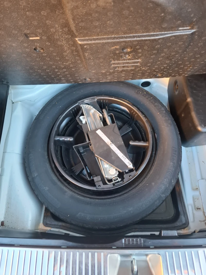 Mercedes-Benz C 200 AVANGART, снимка 13 - Автомобили и джипове - 52335720