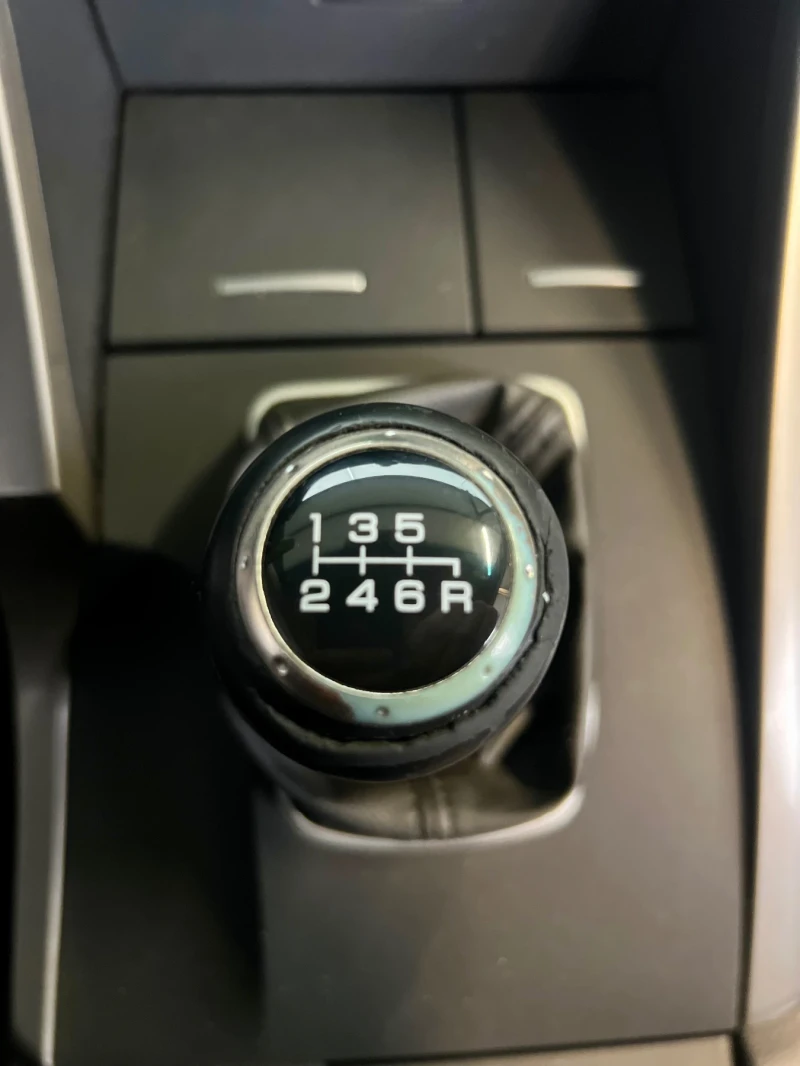 Honda Accord 2.0, снимка 9 - Автомобили и джипове - 53372973