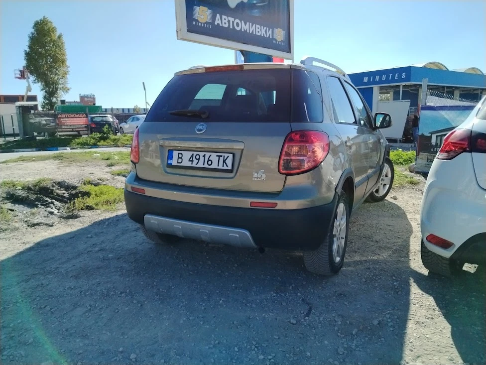 Suzuki SX4 1, 6 АГУ .4х4  - изображение 4