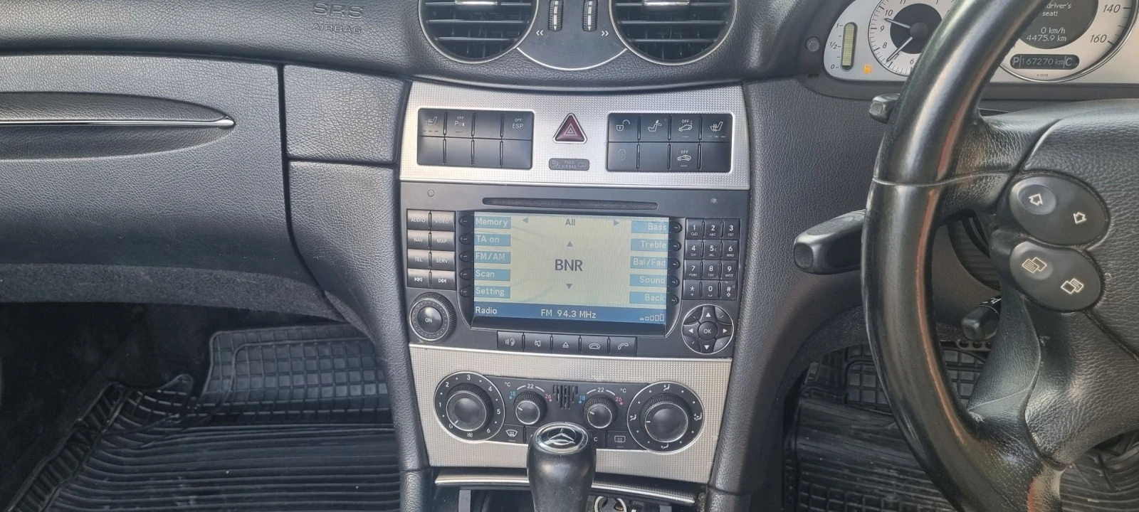 Mercedes-Benz CLK 350 petrol m272, снимка 12 - Автомобили и джипове - 53981955