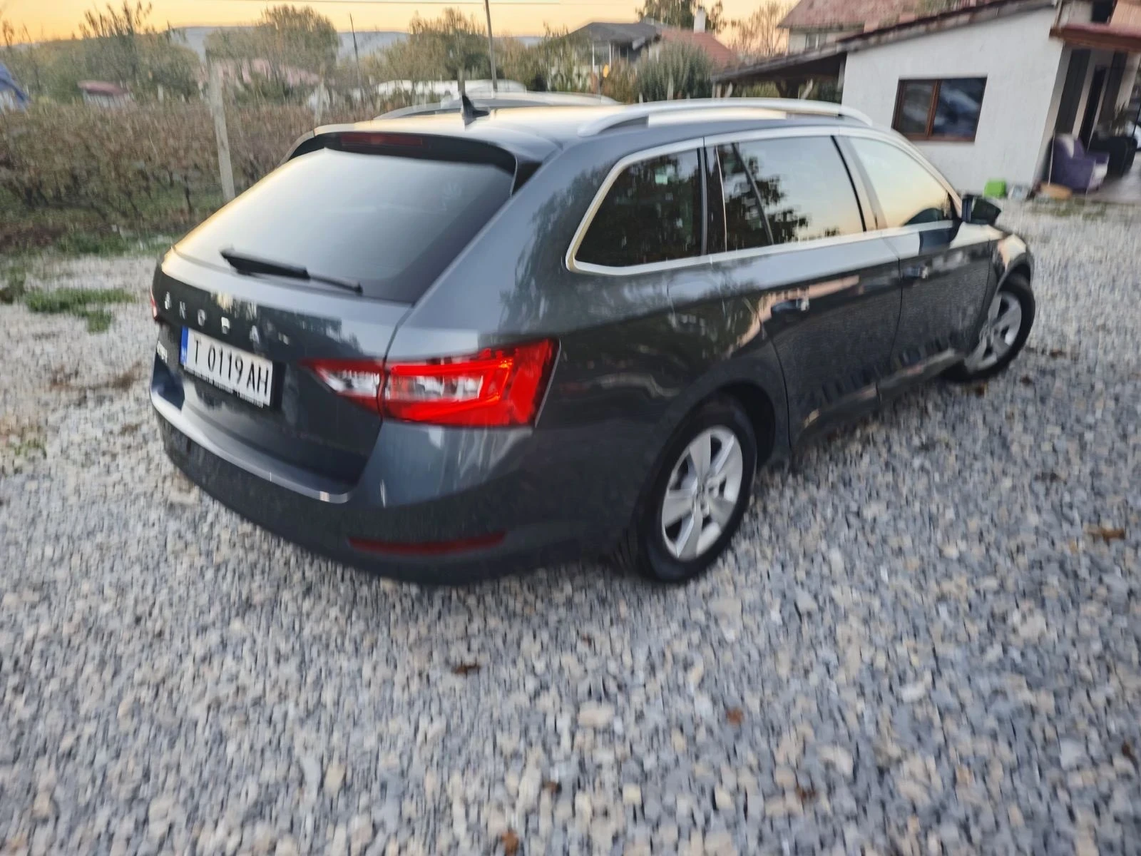 Skoda Superb 2.0TDI/150KC - изображение 4