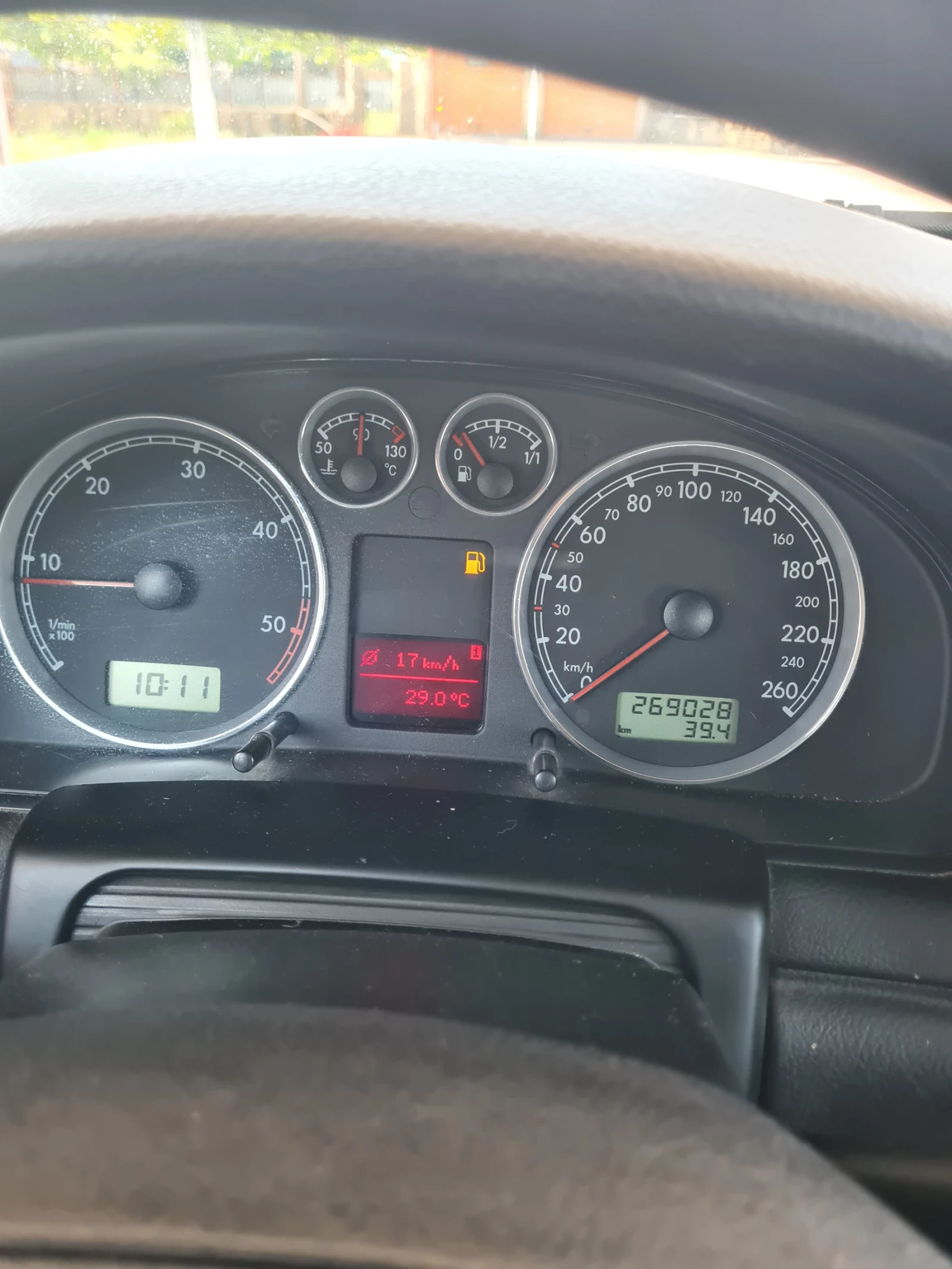 VW Passat 1.9 TDI  101к.с. 2002г.  - изображение 10
