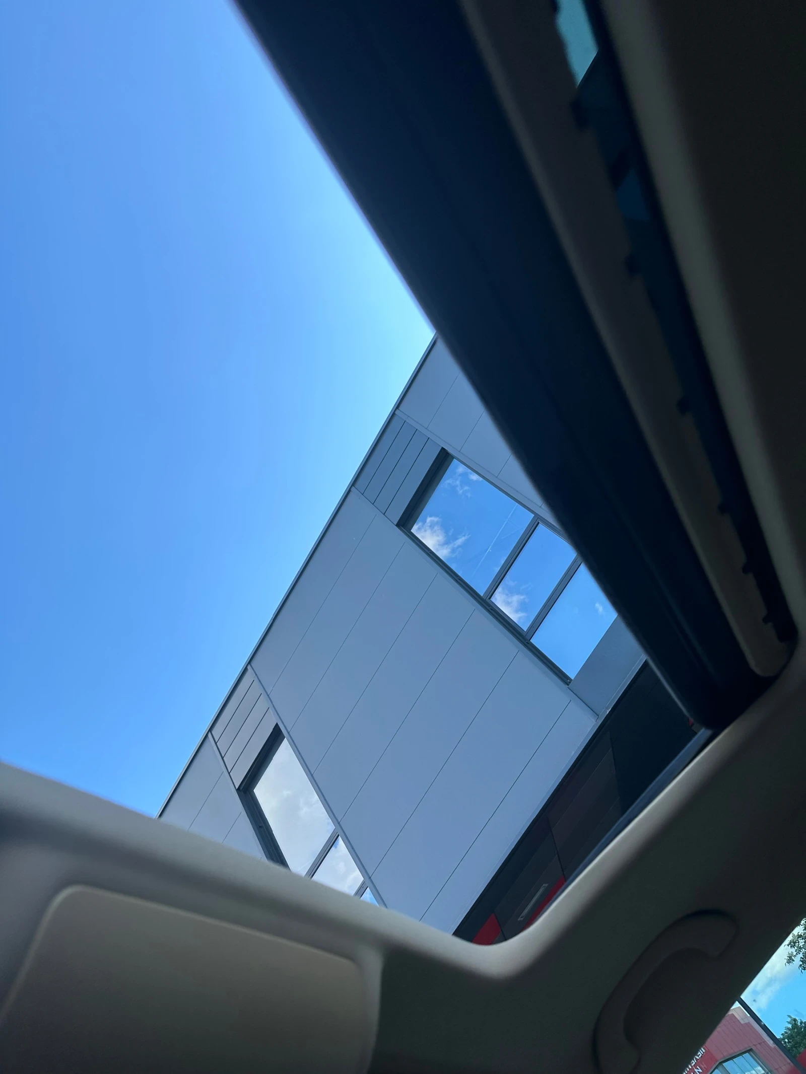 VW Touran  - изображение 7