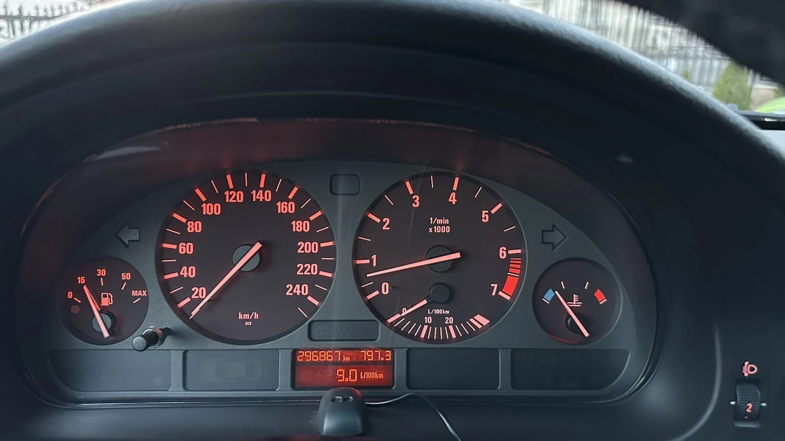 BMW 528  - изображение 3