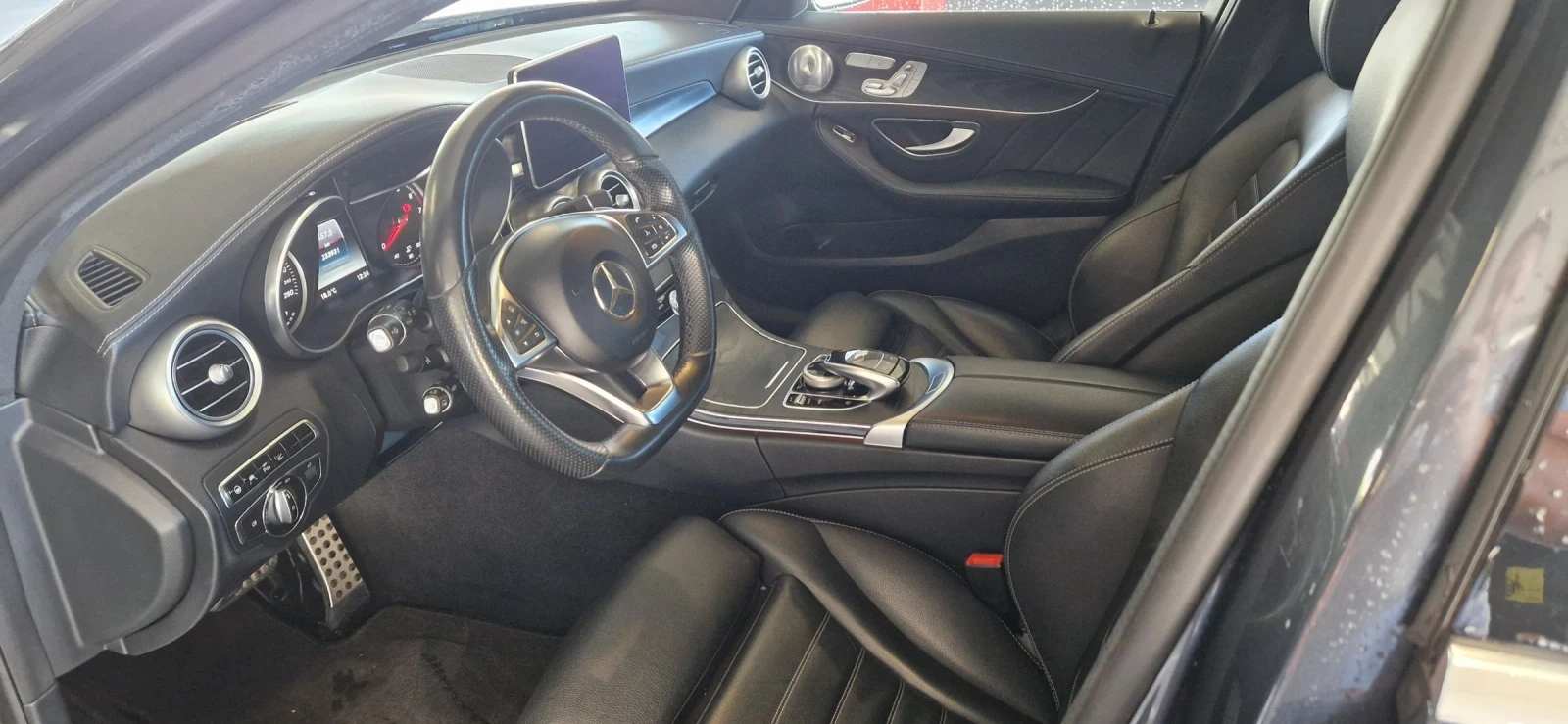 Mercedes-Benz C 400 AMG - изображение 10