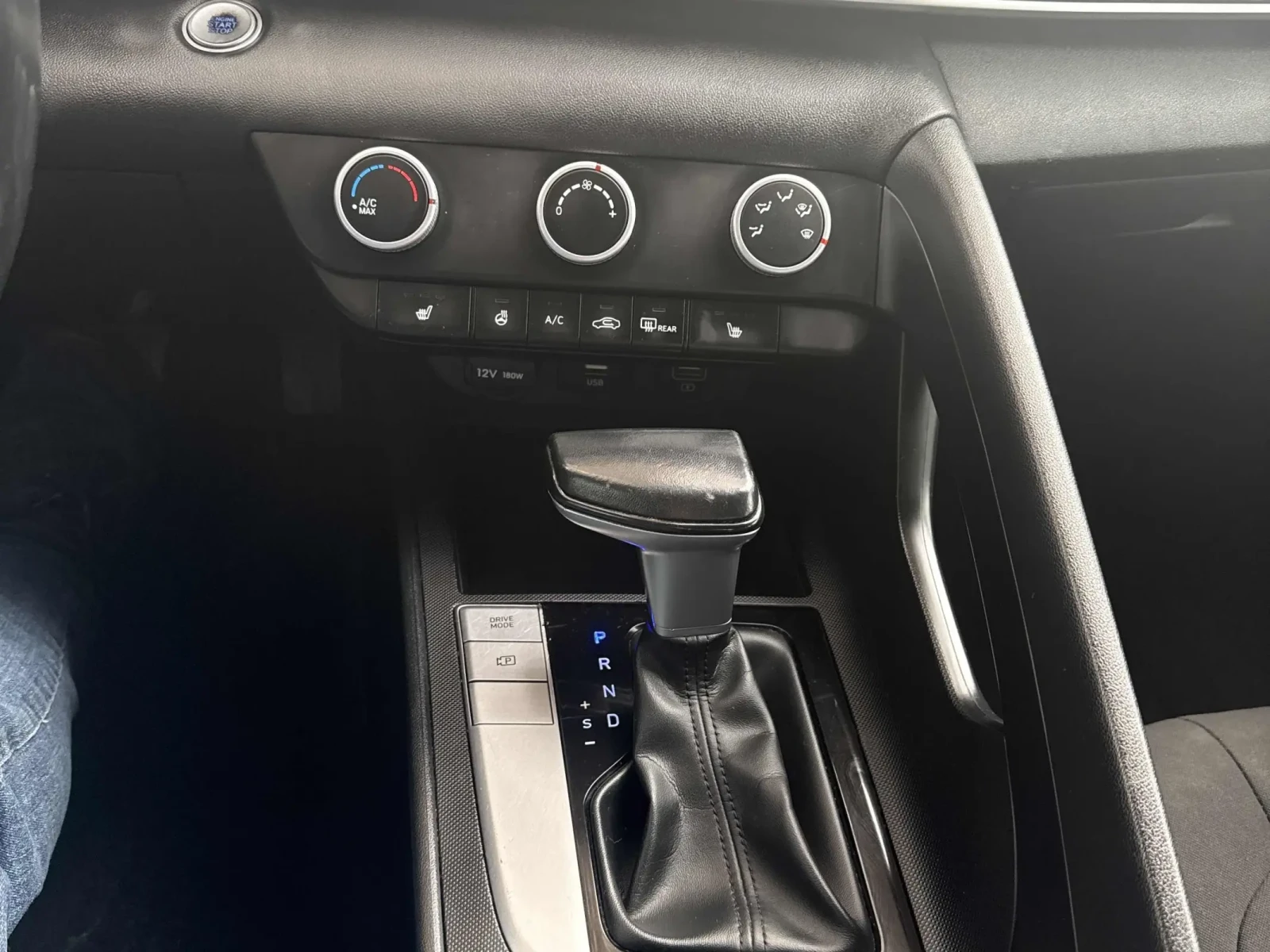 Hyundai Elantra * CARFAX * БЕЗ ПЪРВОНАЧАЛНА ВНОСКА - изображение 10