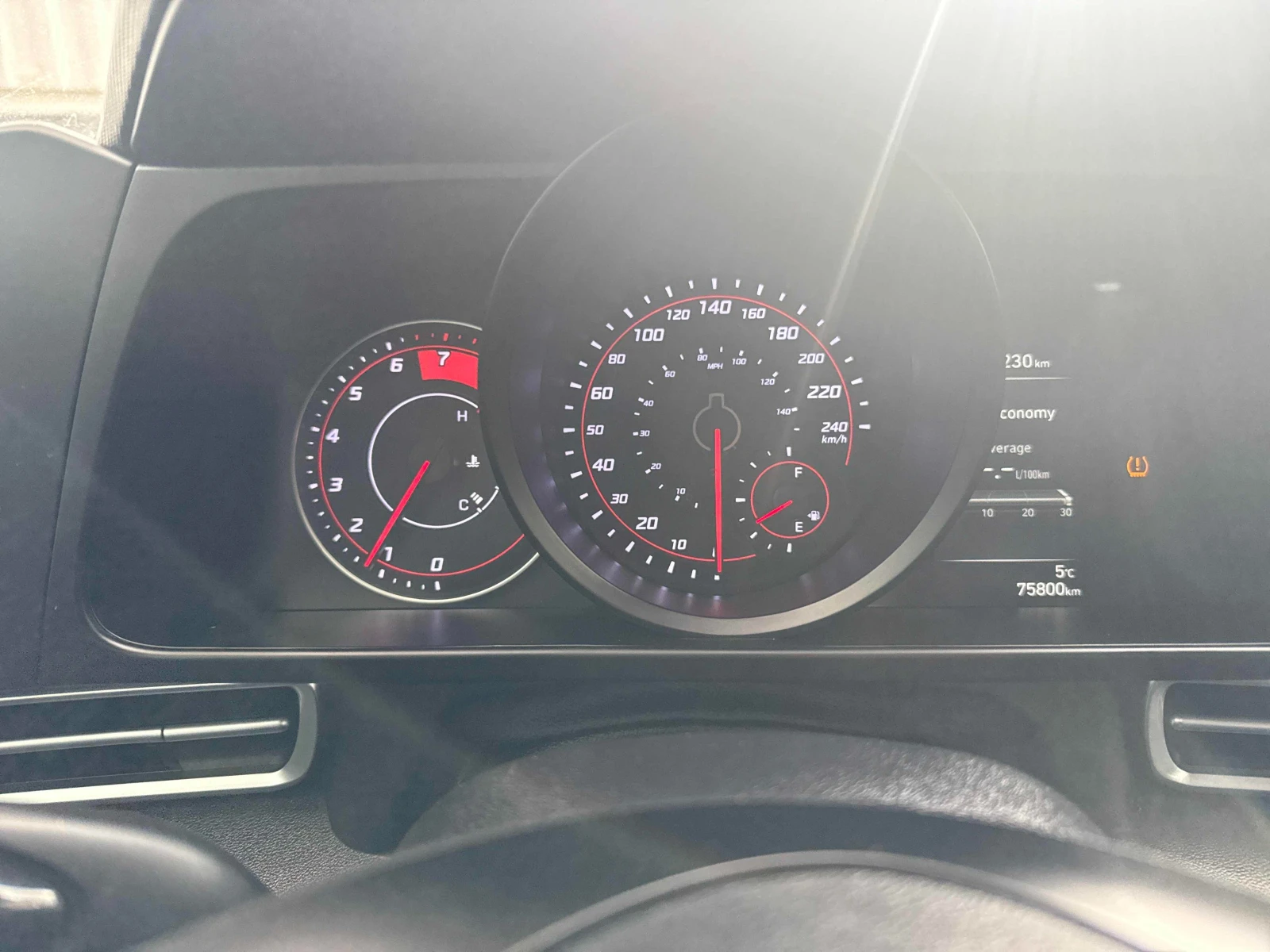 Hyundai Elantra * CARFAX * БЕЗ ПЪРВОНАЧАЛНА ВНОСКА - изображение 9