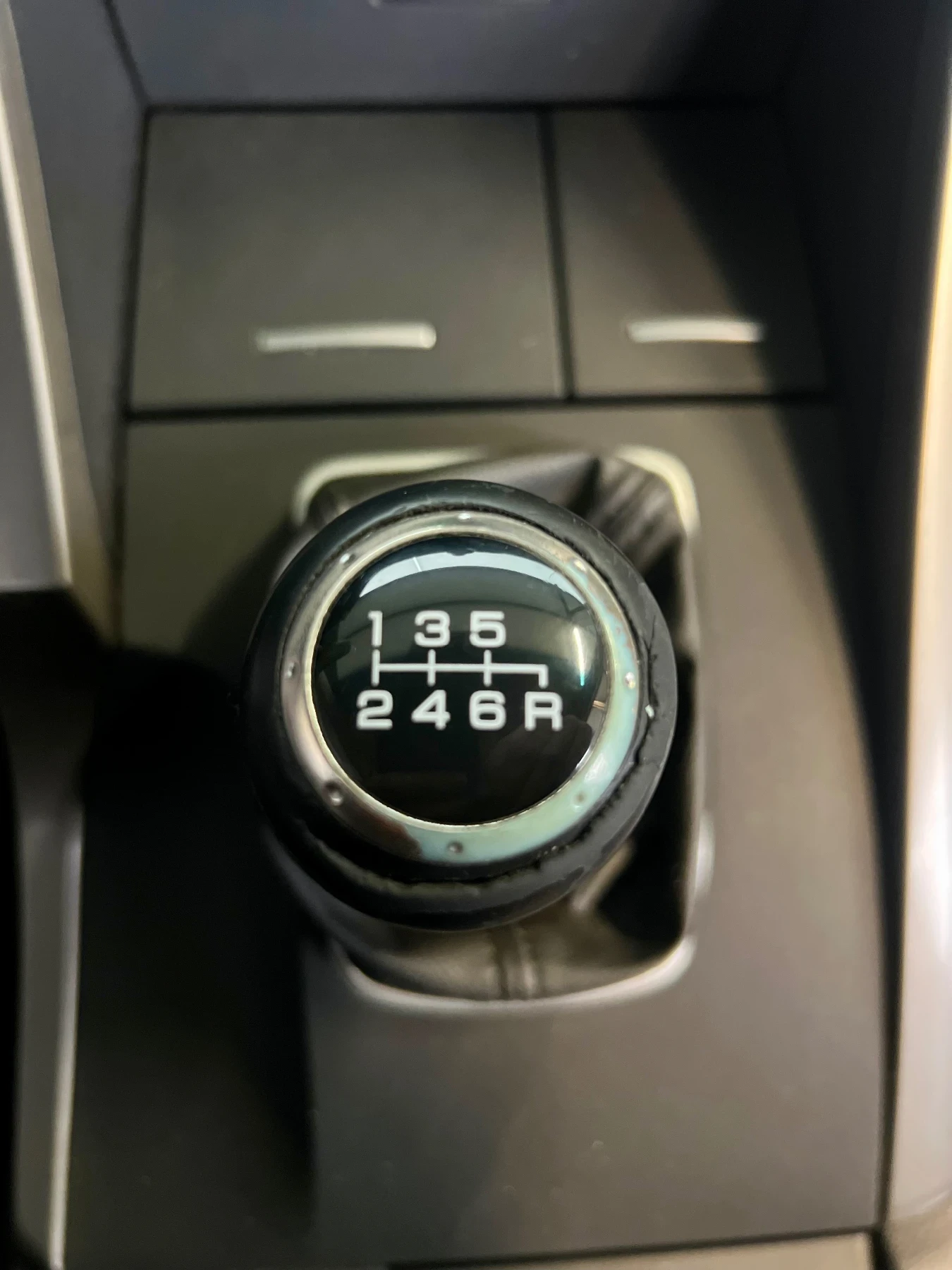 Honda Accord 2.0 - изображение 9