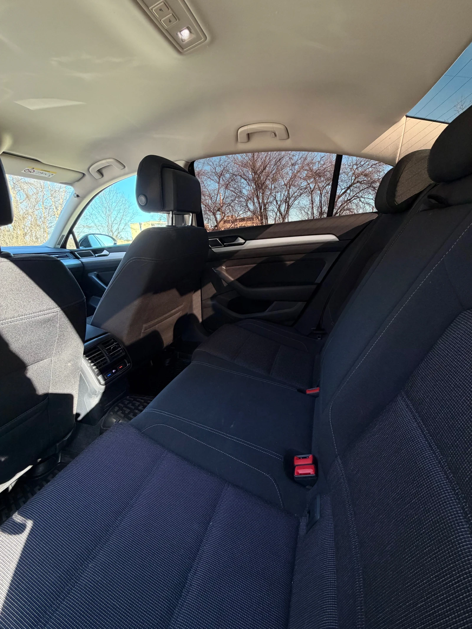 VW Passat 2.0 TDI DSG , снимка 6 - Автомобили и джипове - 53760714