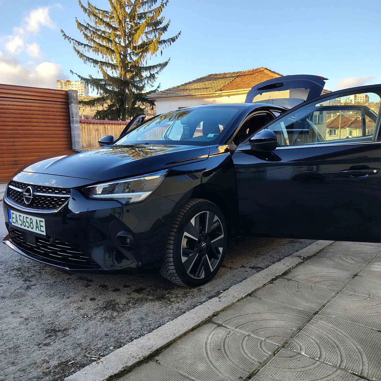 Opel Corsa Edition, снимка 4 - Автомобили и джипове - 53863330