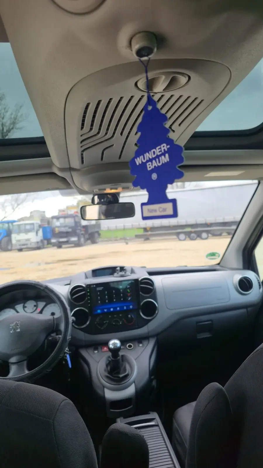 Peugeot Partner 1.6 HDI Пътнически, снимка 6 - Автомобили и джипове - 54007462