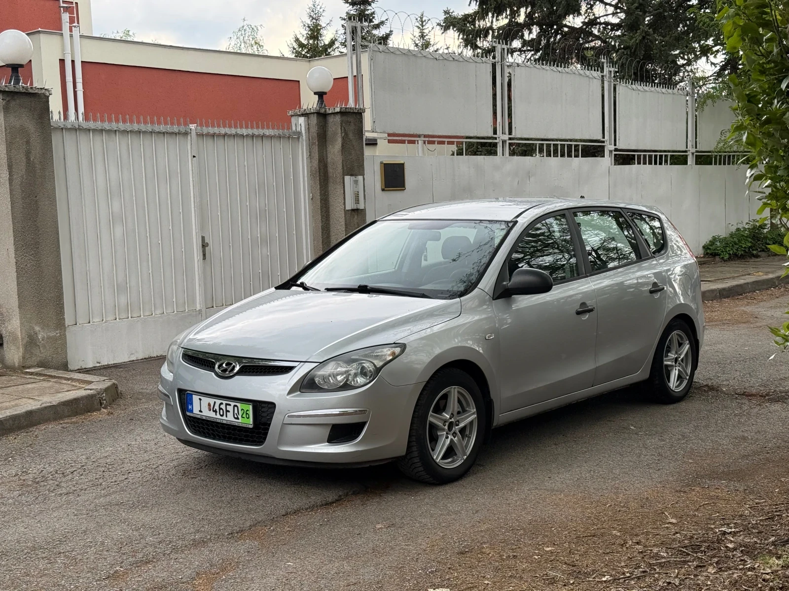 Hyundai I30 1.4 nov vnos, снимка 2 - Автомобили и джипове - 54403854