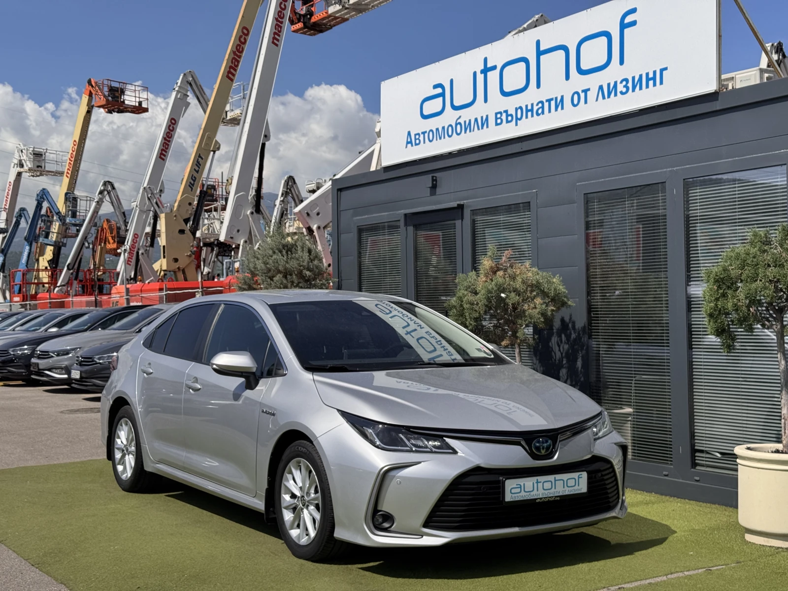 Toyota Corolla EXECUTIVE/1.8 HYBRID/122к.с./е-CVT/ГАРАНЦИЯ, снимка 6 - Автомобили и джипове - 54823378