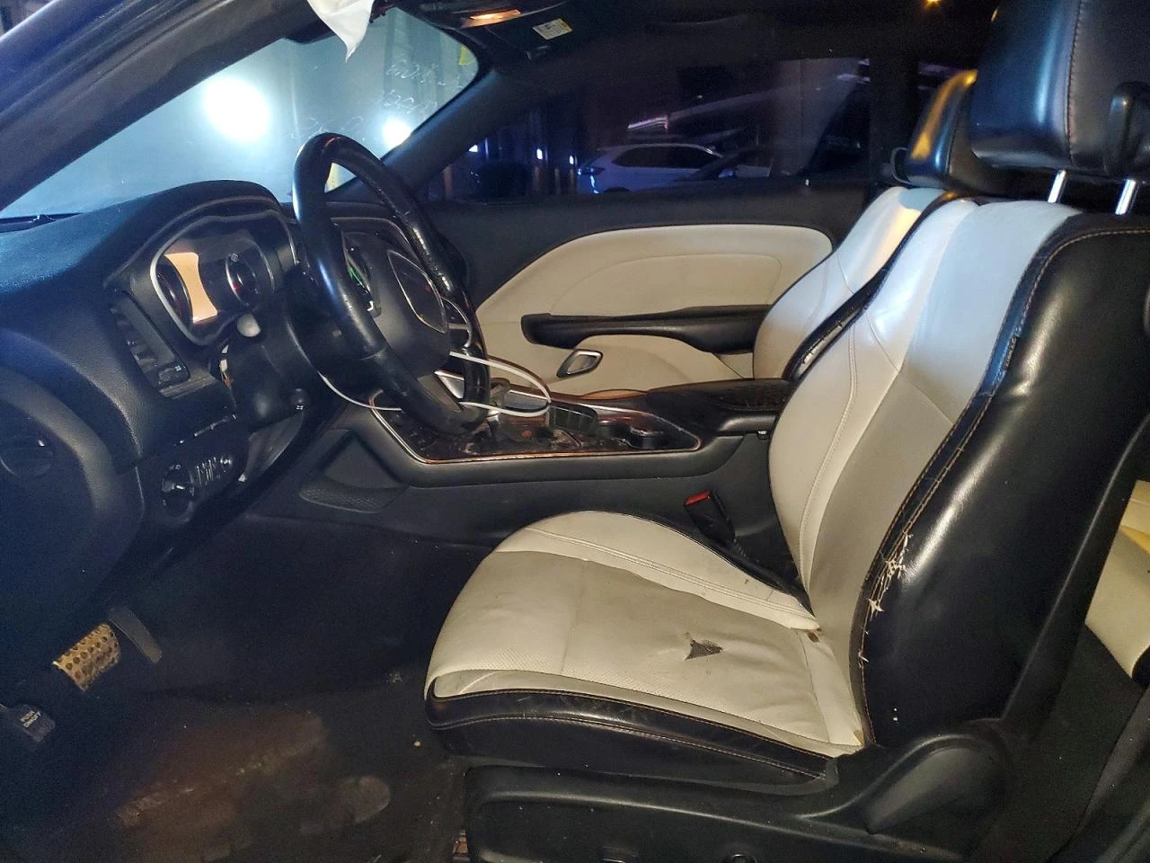 Dodge Challenger R/T PLUS| КАМЕРА| TOUCHSCREEN| ПОДГРЕВ| ОБДУХВАНЕ, снимка 7 - Автомобили и джипове - 54848989
