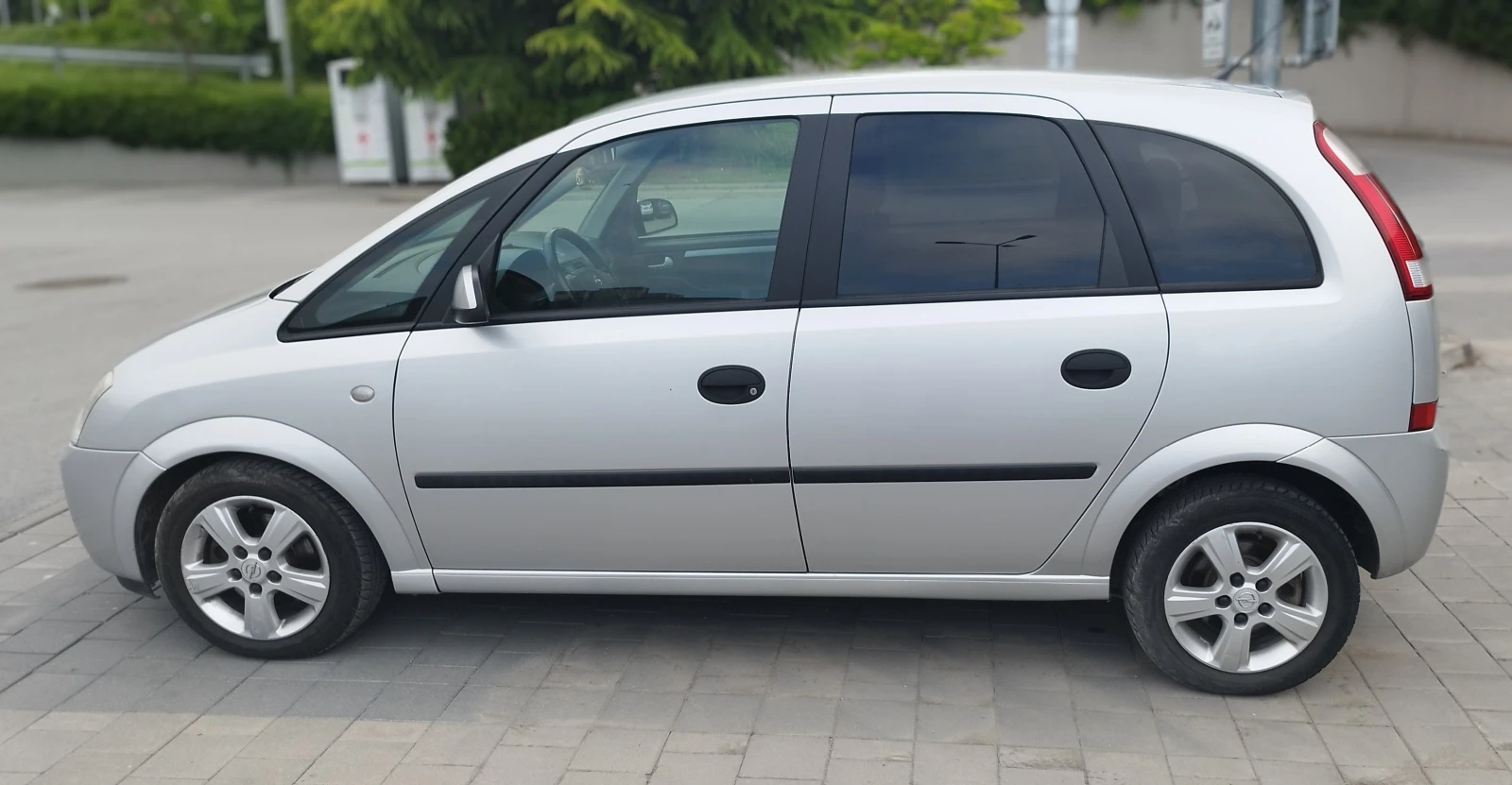 Opel Meriva 1, 7 CDTI, снимка 7 - Автомобили и джипове - 54891321