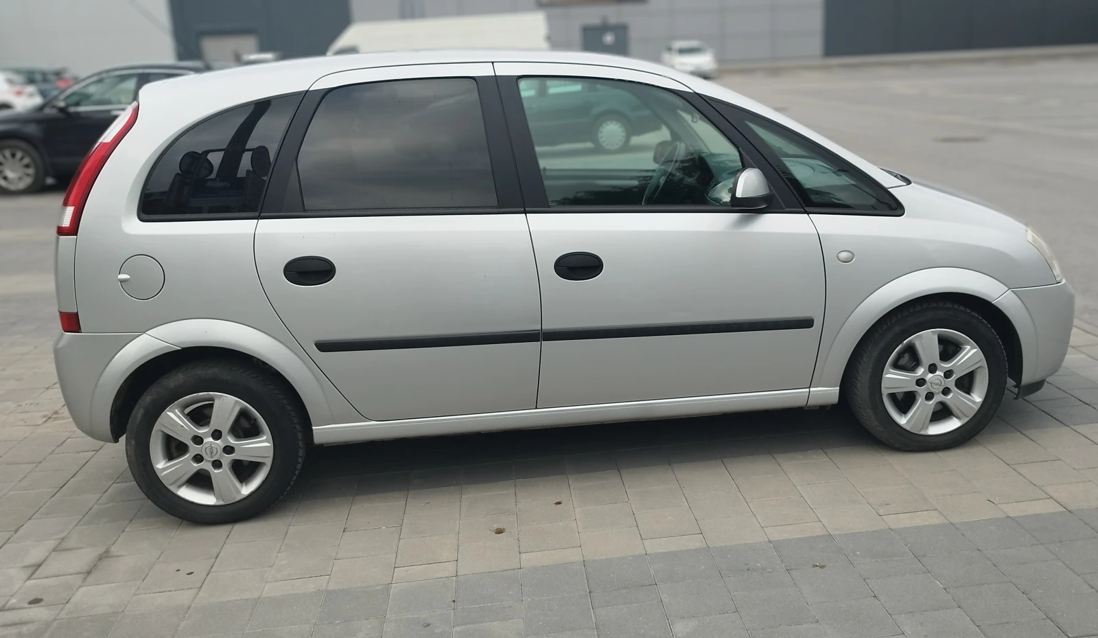 Opel Meriva 1, 7 CDTI, снимка 8 - Автомобили и джипове - 54891321