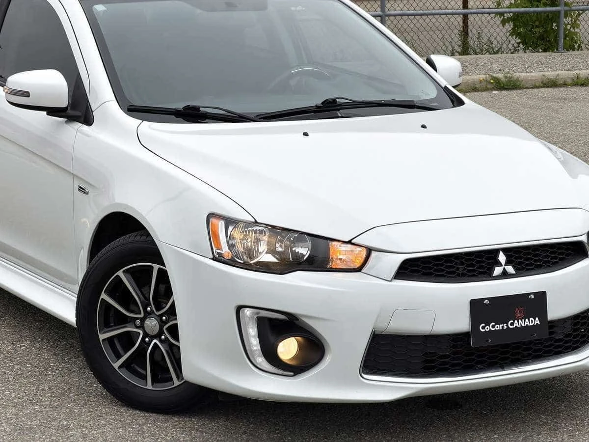 Mitsubishi Lancer * NO ACCIDENTS | SUNROOF | HEATED SEATS | BACKUP C, снимка 3 - Автомобили и джипове - 55062837