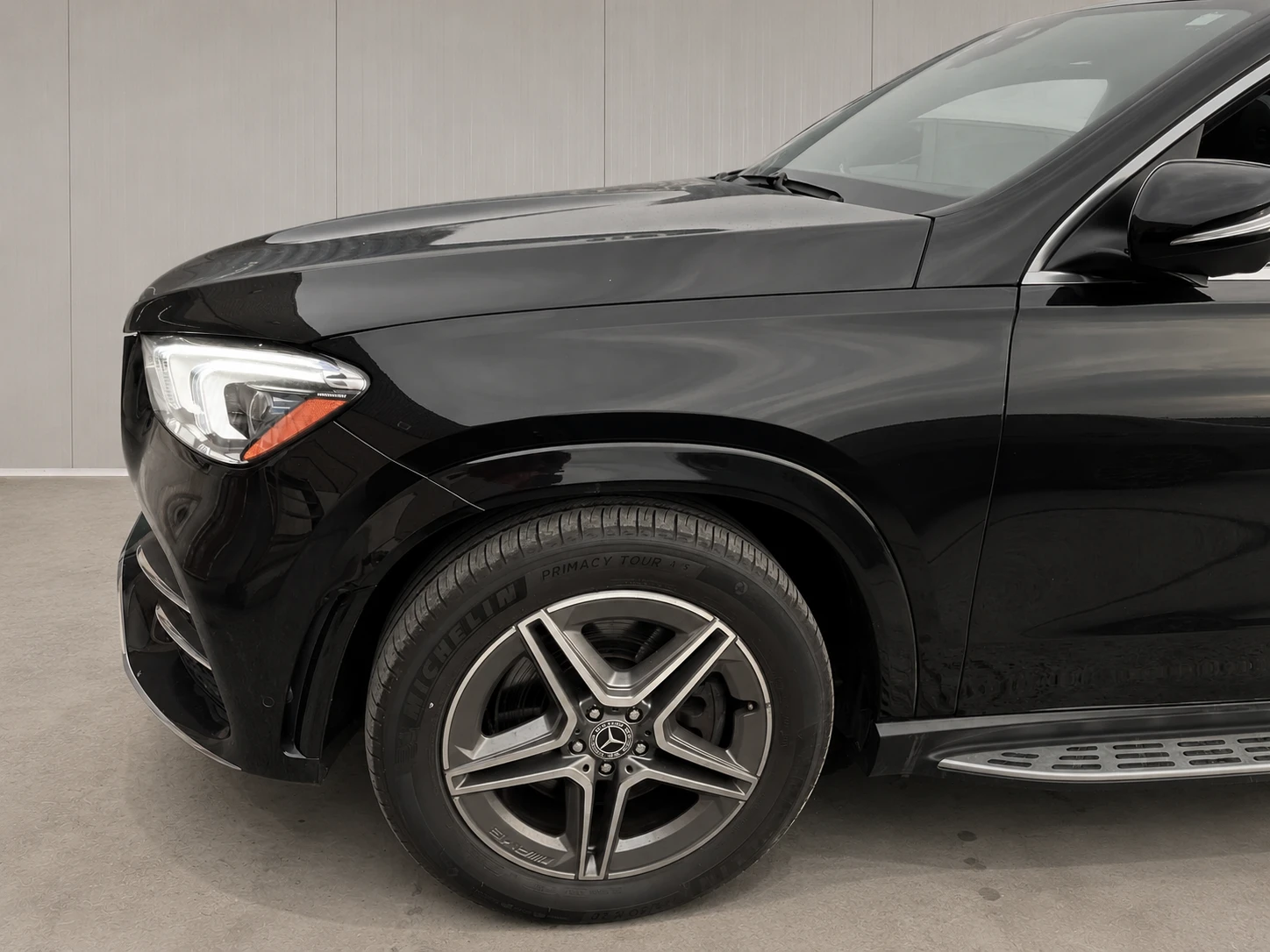 Mercedes-Benz GLE 450 4MATIC* AMG-Line* EQ Boost* Панорама, снимка 5 - Автомобили и джипове - 55164242