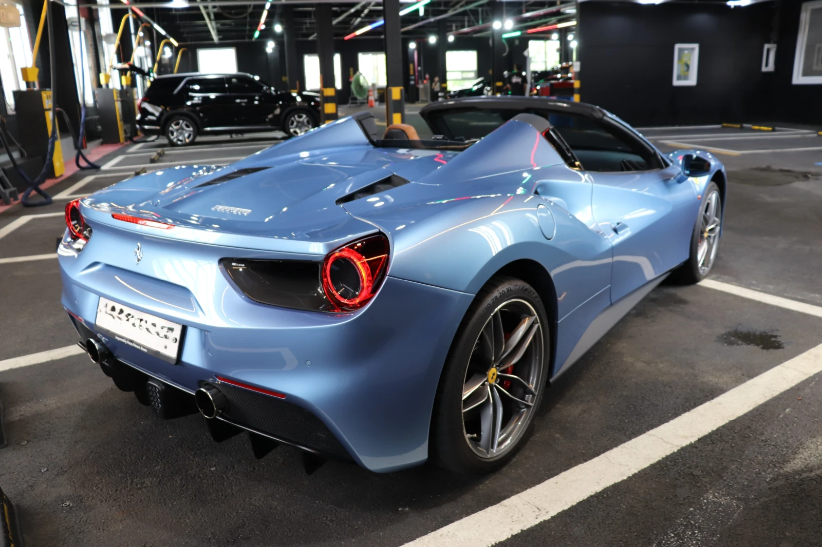 Ferrari 488 BLIND SPOT* КРАЙНА ЦЕНА, снимка 2 - Автомобили и джипове - 55243781