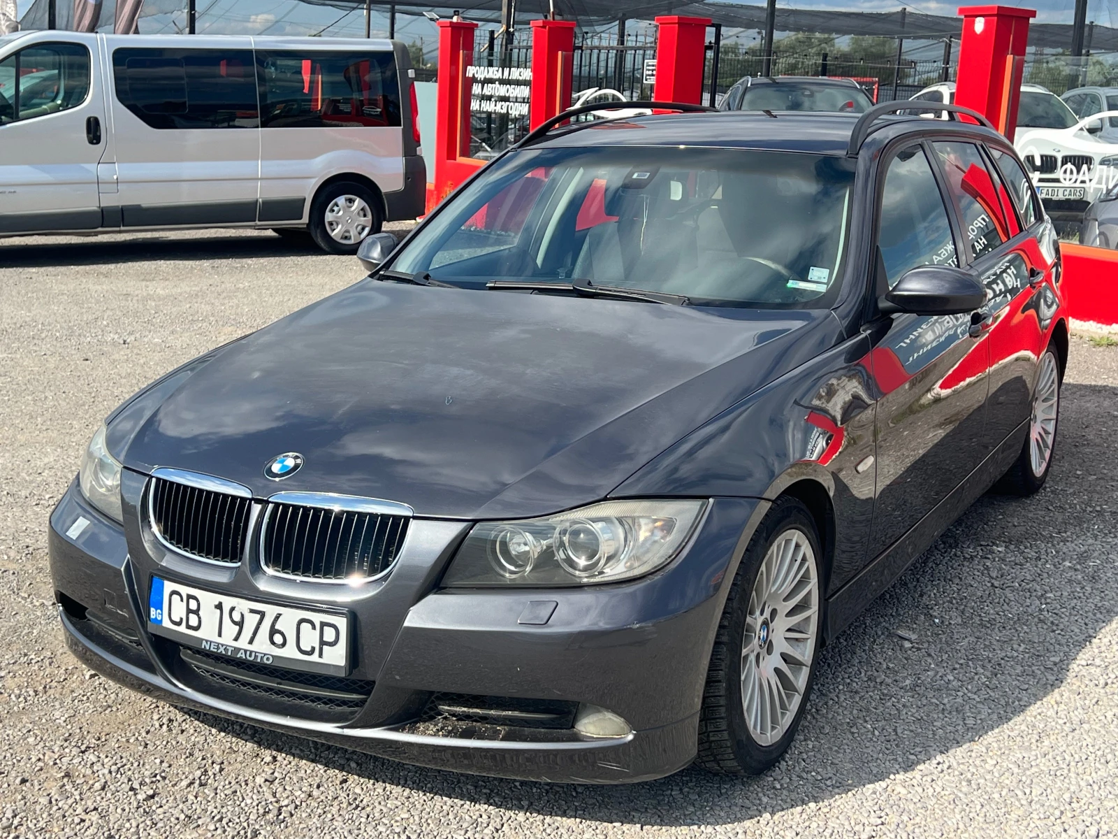 BMW 320, снимка 3 - Автомобили и джипове - 55296272