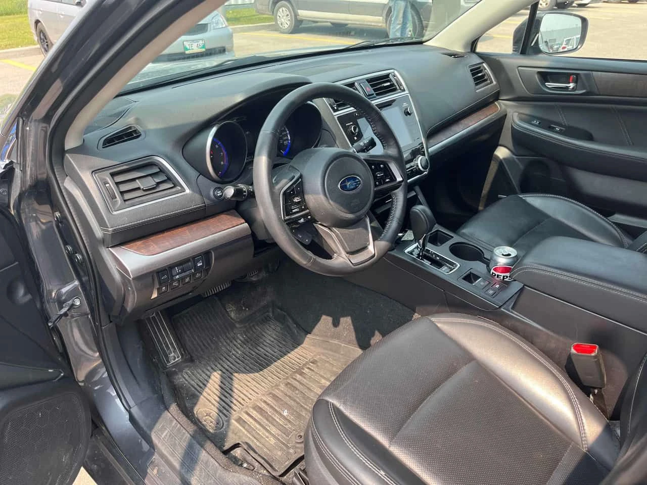 Subaru Outback Limited | CARFAX | АВТОКРЕДИТ БЕЗ ПЪРВОНАЧАЛНА, снимка 8 - Автомобили и джипове - 55414611