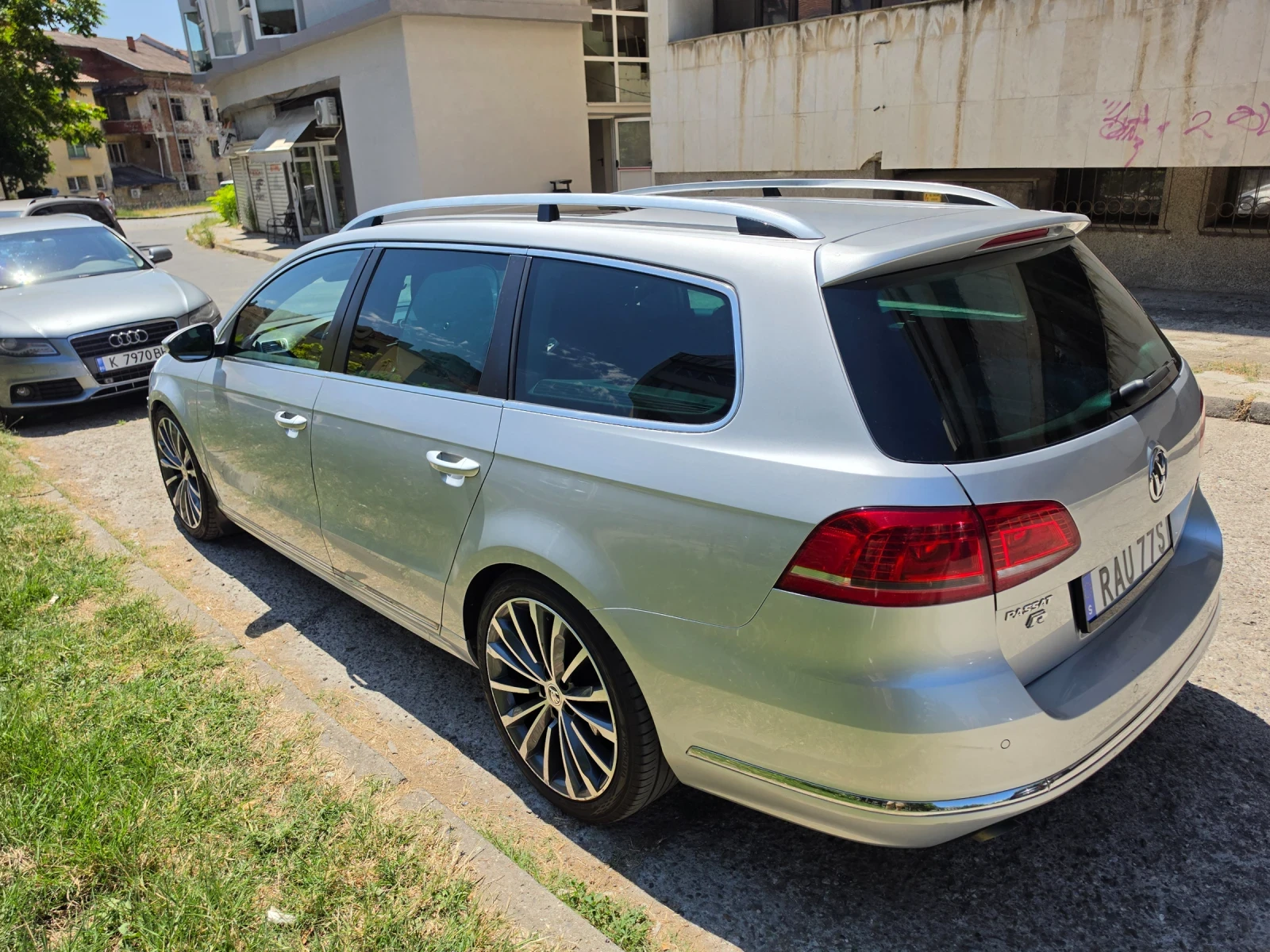 VW Passat 2.0 TDI R-Line 4Motion , снимка 6 - Автомобили и джипове - 55677948