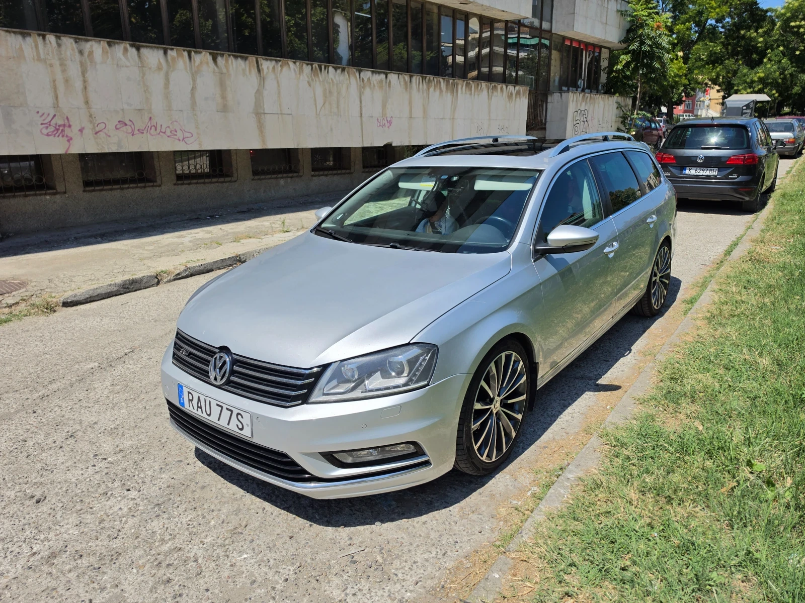 VW Passat 2.0 TDI R-Line 4Motion , снимка 3 - Автомобили и джипове - 55677948