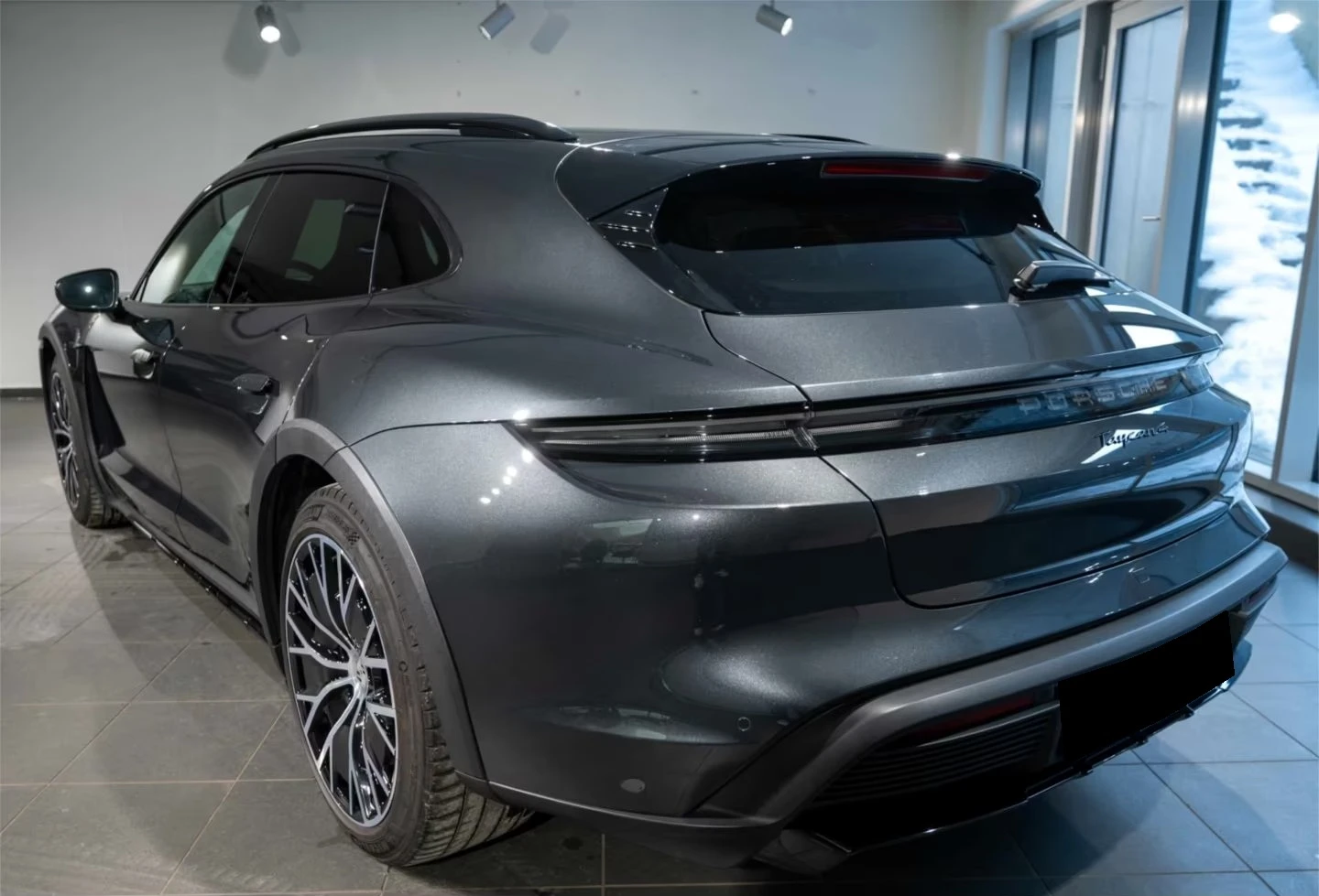 Porsche Taycan 4 / FACELIFT / CROSS TURISMO / BOSE / PANO / , снимка 4 - Автомобили и джипове - 55727117