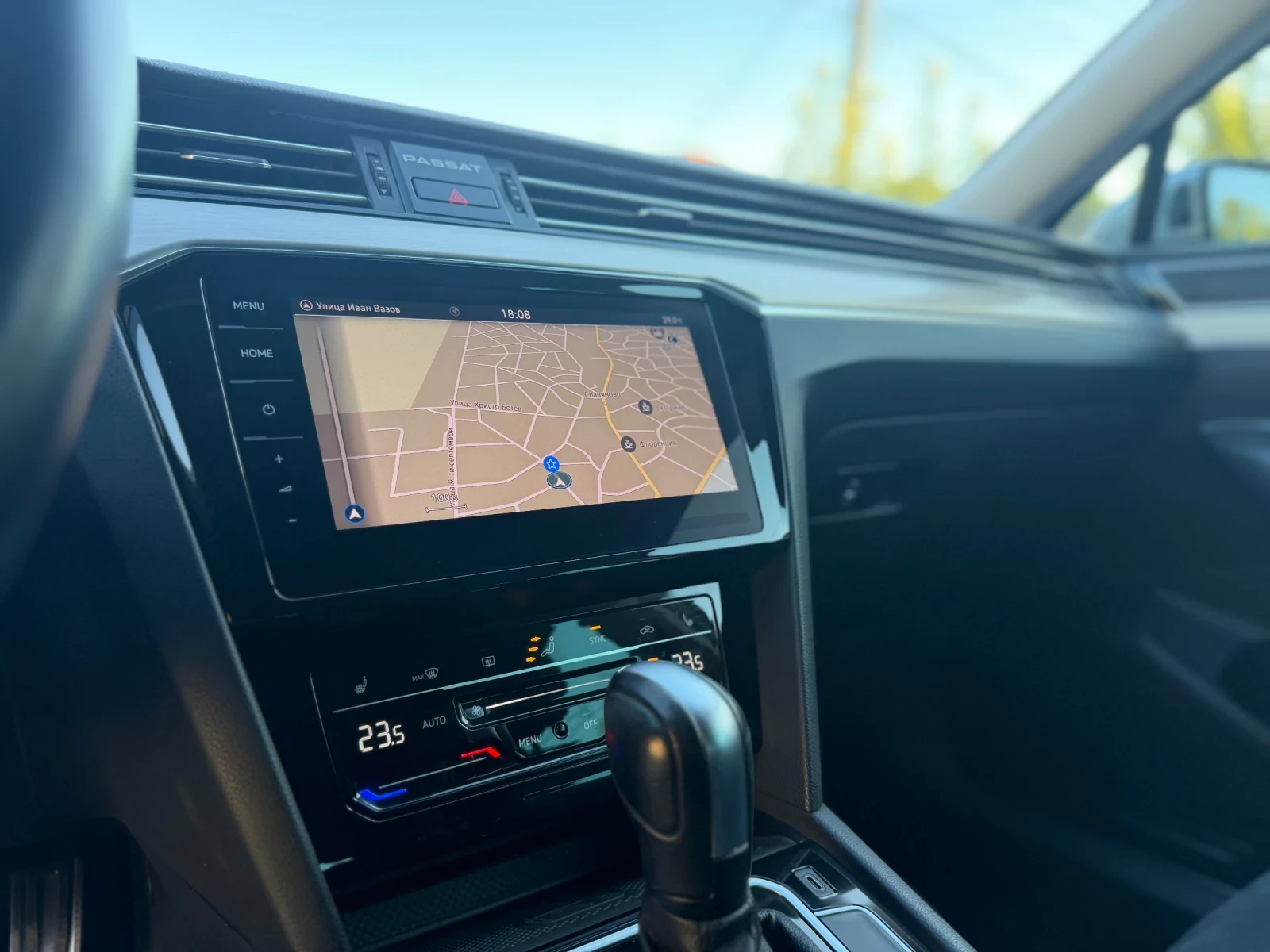 VW Passat 2.0 150hp Elegance DSG Digital, снимка 7 - Автомобили и джипове - 56048163