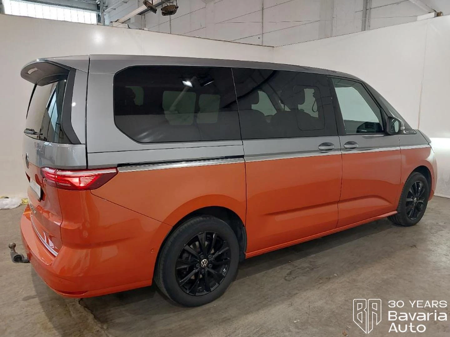 VW Multivan long Style DSG Easy Open Basic, снимка 5 - Автомобили и джипове - 56037152