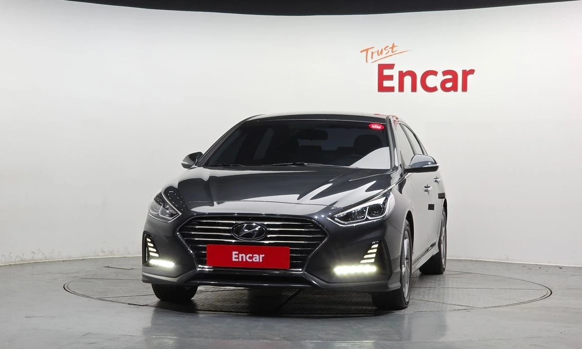 Hyundai Sonata 2.0 Smart Spicial, снимка 3 - Автомобили и джипове - 56350224