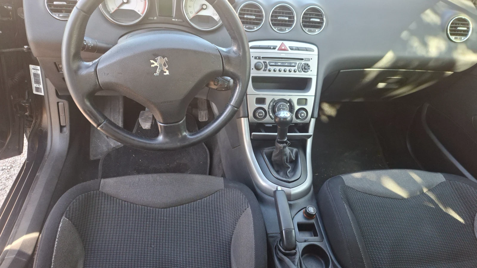 Peugeot 308 1, 6 HDI, снимка 7 - Автомобили и джипове - 56634066