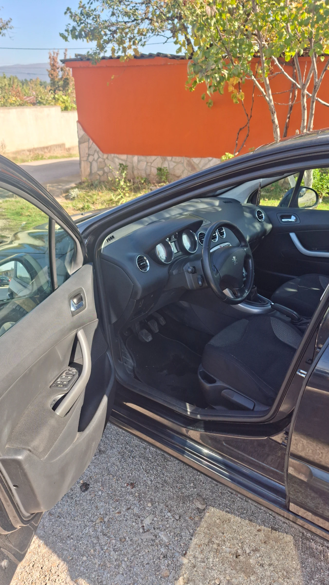 Peugeot 308 1, 6 HDI, снимка 6 - Автомобили и джипове - 56634066