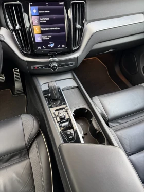 Volvo XC60 AirMatic B4 R-Design AWD - 62900 лв. / 32160.26 € - 84229694 11