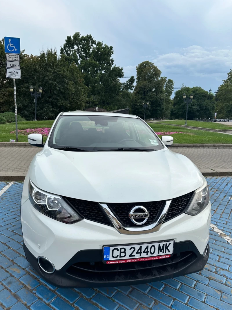 Nissan Qashqai 1.6, снимка 1 - Автомобили и джипове - 47675414