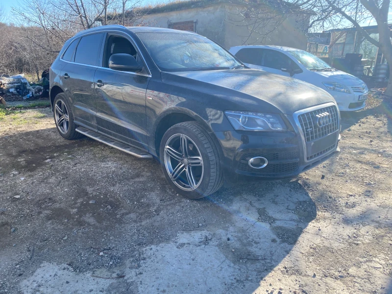 Audi Q5 2.0тди, снимка 3 - Автомобили и джипове - 48370099