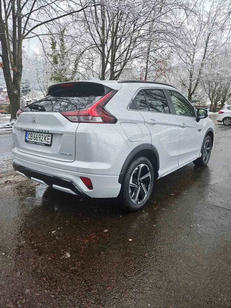 Mitsubishi Eclipse Cross PHEV, снимка 5 - Автомобили и джипове - 48796668