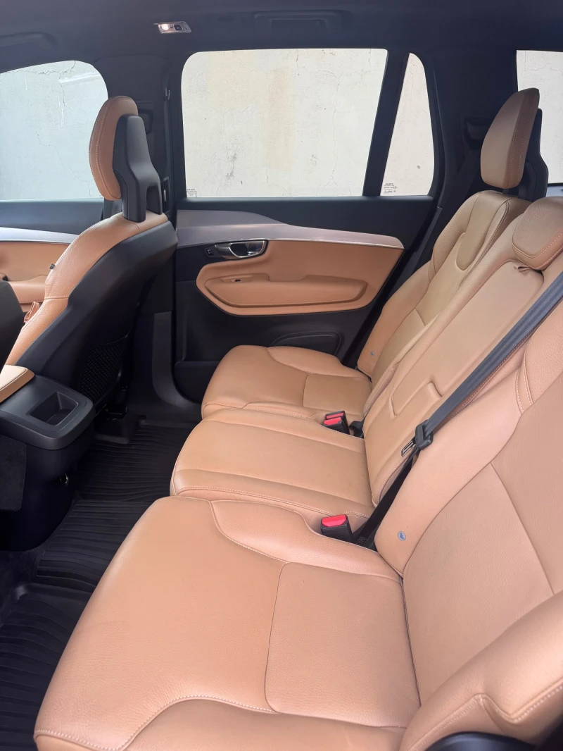 Volvo Xc90, снимка 8 - Автомобили и джипове - 51442341