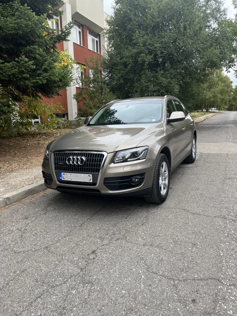 Audi Q5 2.0 TFSI, снимка 4 - Автомобили и джипове - 52190639