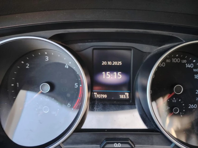 VW Tiguan 2021гDSG-2.0TDi-150кс-FACE-ПЕРФЕКТЕН!, снимка 9 - Автомобили и джипове - 52947570