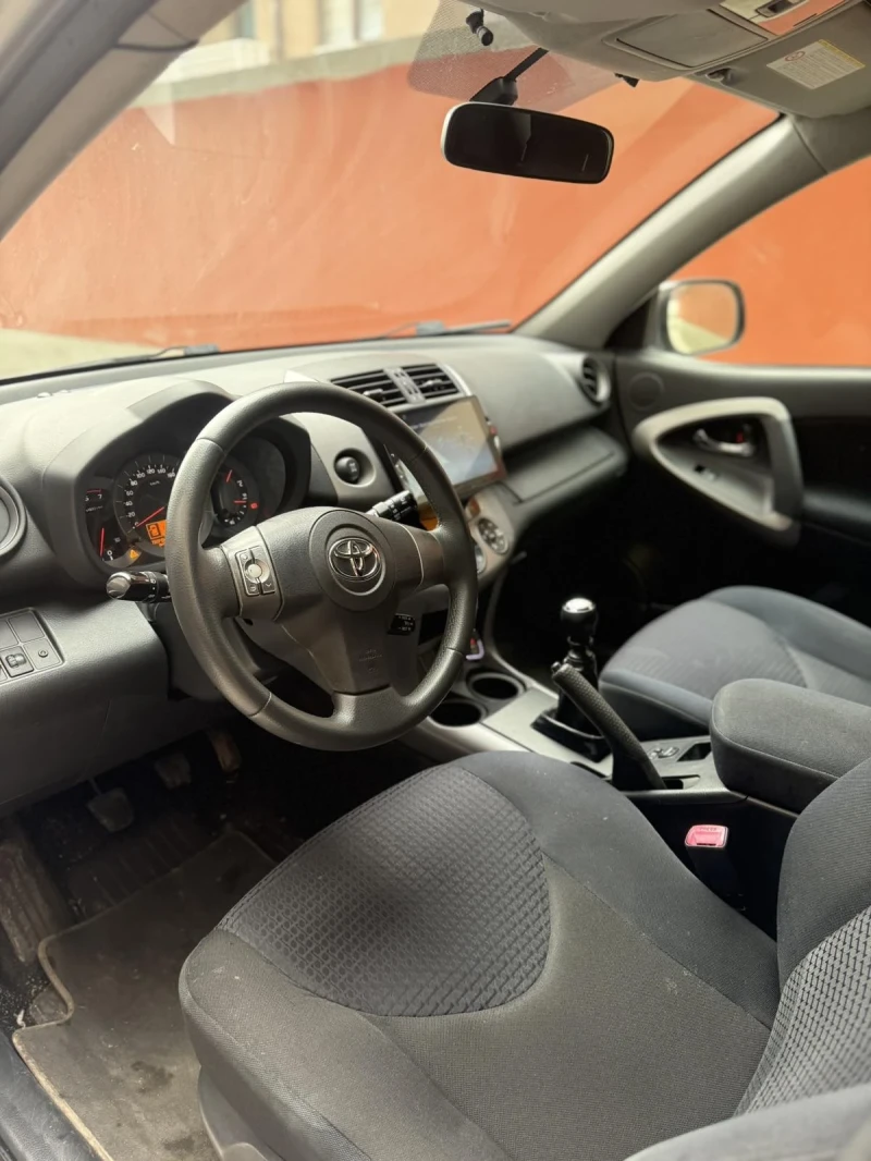 Toyota Rav4 Facelift 4X4, снимка 11 - Автомобили и джипове - 53035991