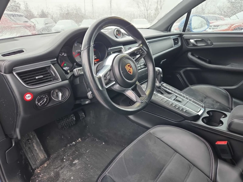 Porsche Macan * GTS * CARFAX * ЦЕНА ДО БГ, снимка 5 - Автомобили и джипове - 53205284