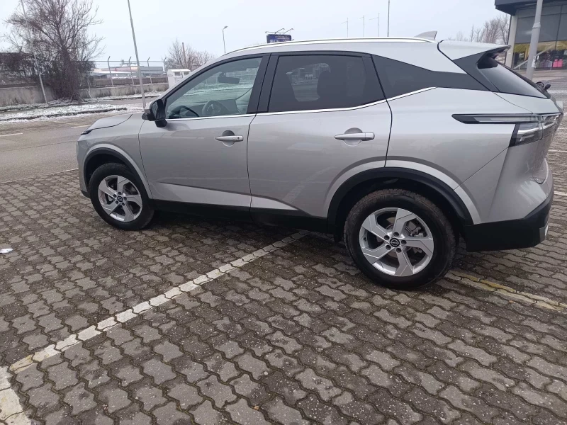 Nissan Qashqai, снимка 2 - Автомобили и джипове - 53433917