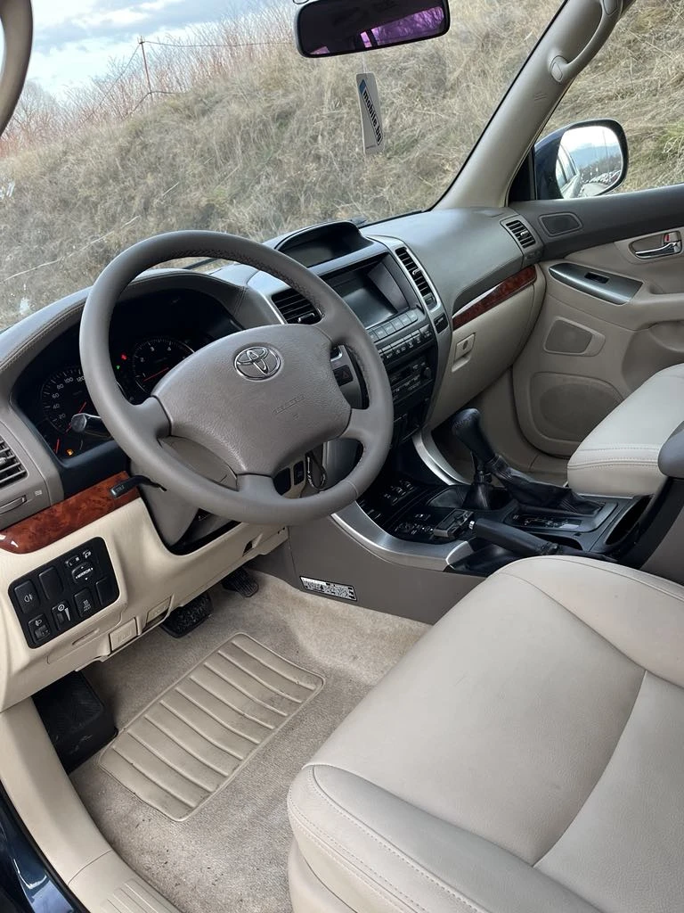 Toyota Land cruiser 3.0 D4D 173kc, снимка 11 - Автомобили и джипове - 49074168